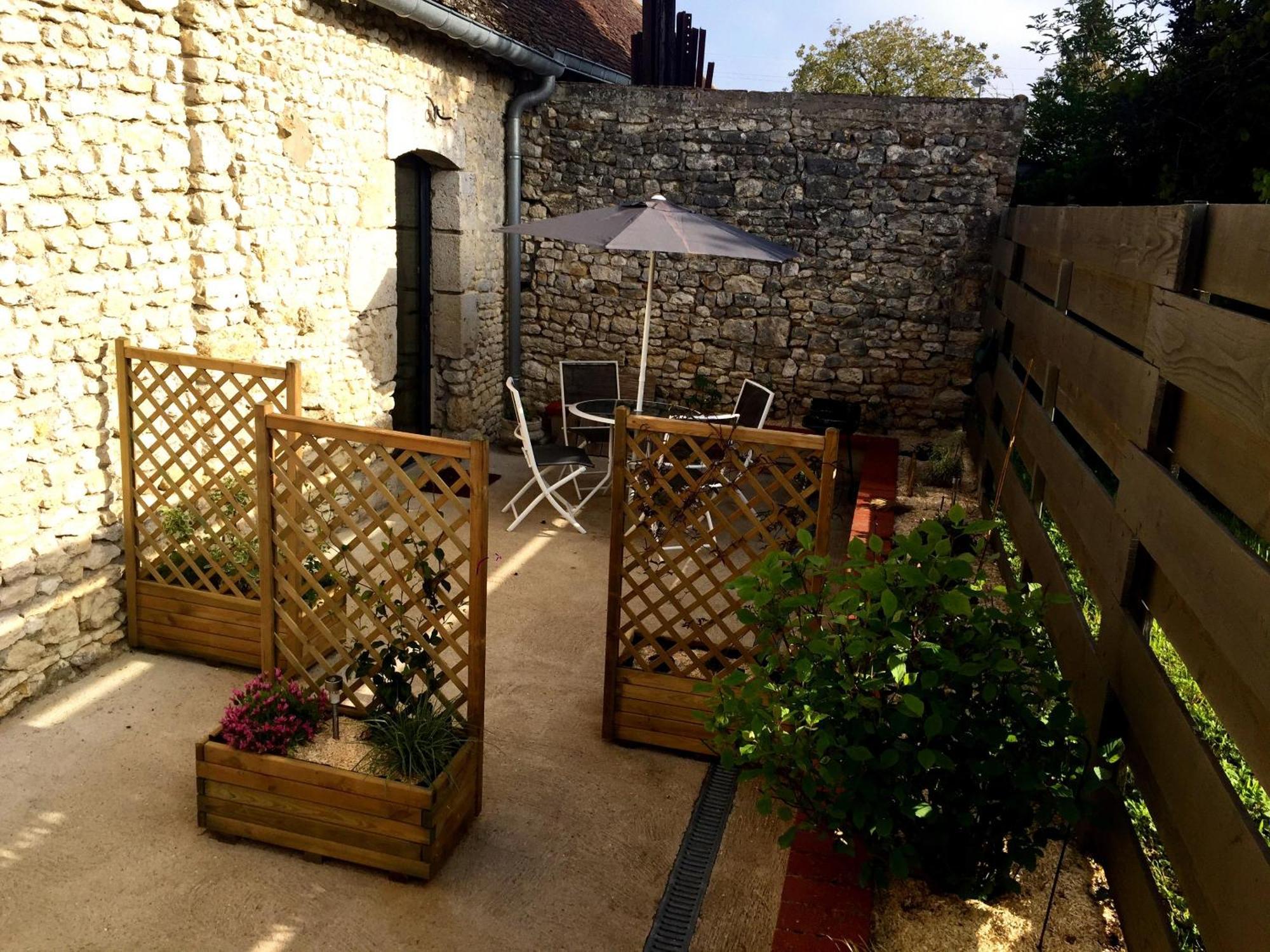 Un Figuier Dans Notre Jardin Vila Beaune-la-Rolande Exterior foto